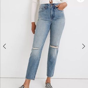 Madewell: The Perfect Vintage Jean in Phillips Wash, Knee Rips Edition
